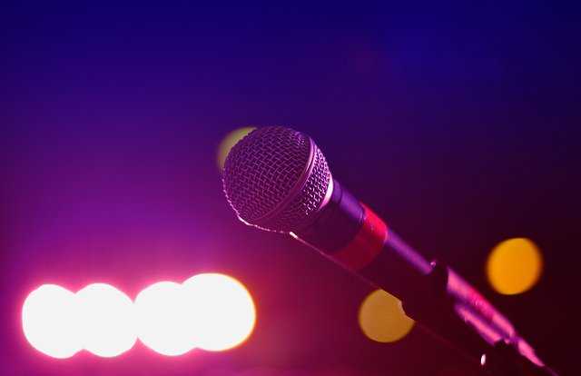 Karaoke_Stock_c_Pexels, Suvan Chowdhury_web.jpg